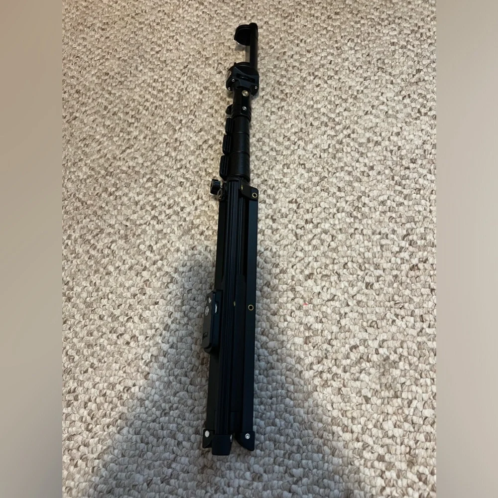 FugeTek Tripod Stand